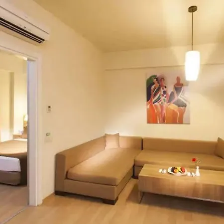 Dream Family Club Hotel Side